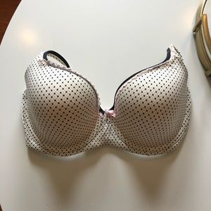 Patterned white and black body by Victoria bra